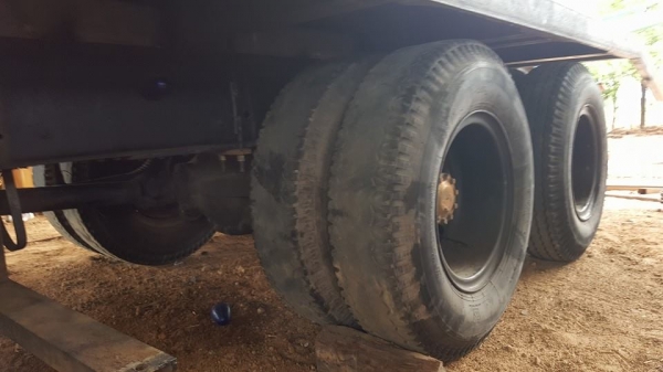 ขาย10ล้อ1เพลาFH HINO185 HO7C หางลาก200 แชชซีสวยช่วงล่างใหญ่ เครื่องแน่น เอกสารเล่มทะเบียนครบ ขาย10ล้อ1เพลาFH HINO185 HO7C หางลาก200 แชชซีสวยช่วงล่างใหญ่ เครื่องแน่น เอกสารเล่มทะเบียนครบ