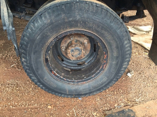 ขายรถหกล้อ Hino FB112 เครื่อง wo4d 117 แรง ปี 30 กระบะช่วงยาว 4.20 เมตร ท้ายเดิม 5 น็อต หน้าหลัง ทะเบียนพร้อม