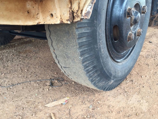 ขายรถหกล้อ Hino FB112 เครื่อง wo4d 117 แรง ปี 30 กระบะช่วงยาว 4.20 เมตร ท้ายเดิม 5 น็อต หน้าหลัง ทะเบียนพร้อม