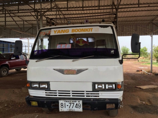 ขายรถหกล้อ Hino FB112 เครื่อง wo4d 117 แรง ปี 30 กระบะช่วงยาว 4.20 เมตร ท้ายเดิม 5 น็อต หน้าหลัง ทะเบียนพร้อม