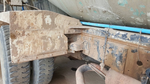 ขาย รถโม่ปูน 3.5 คิว HINO FD ไม่มีทะเบียน เครื่อง HO7C 180 แรงม้า เกียร์ HO คัสซีสวยตลอดเส้น พวงมาลัยพาวเวอร์ ราคาคุยกันได้ครับ