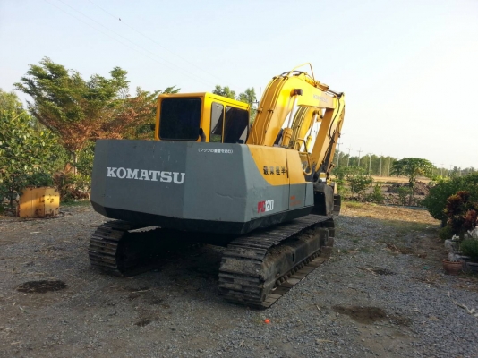 ขายรถแบคโฮ KOMATSU PC120-5 สภาพสวยพร้อมใช้งาน