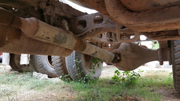 ขาย รถโม่ปูน แบบโม่โซ่ 2.5 คิว HINO เอกสารเล่มทะเบียนครบ เครื่อง EH700 168 แรงม้า พวงมาลัยพาวเวอร์ ราคาคุยกันได้ครับ