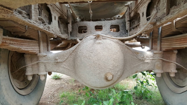 ขาย รถโม่ปูน แบบโม่โซ่ 2.5 คิว HINO เอกสารเล่มทะเบียนครบ เครื่อง EH700 168 แรงม้า พวงมาลัยพาวเวอร์ ราคาคุยกันได้ครับ