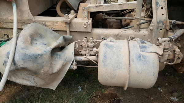 ขาย รถโม่ปูน แบบโม่โซ่ 2.5 คิว HINO เอกสารเล่มทะเบียนครบ เครื่อง EH700 168 แรงม้า พวงมาลัยพาวเวอร์ ราคาคุยกันได้ครับ