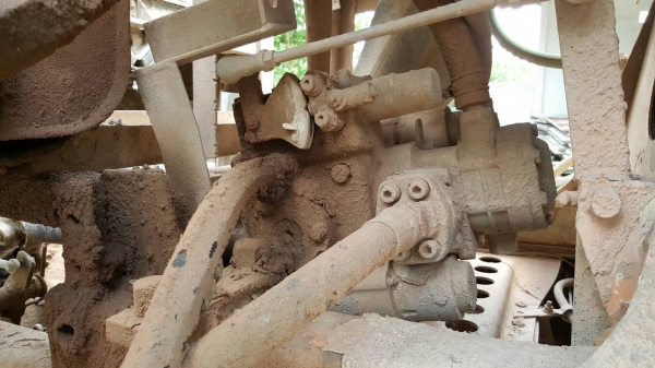 ขาย รถโม่ปูน แบบโม่โซ่ 2.5 คิว HINO เอกสารเล่มทะเบียนครบ เครื่อง EH700 168 แรงม้า พวงมาลัยพาวเวอร์ ราคาคุยกันได้ครับ