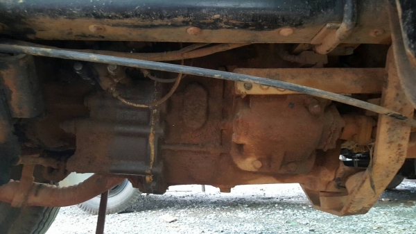 ขาย 10 ล้อดั้ม ไอ้หลง FN527M-A เปลี่ยนช่วงล่างใหม่ เบรคใหญ่ เพลาบุ๋ม วางหัวใหม่ UD เครื่อง 6D16 195 แรงม้า เกียร์ 10 สปีด คัสซีสวยตลอดเส้น แอร์เย็น ทะเบียนพร้อมโอน