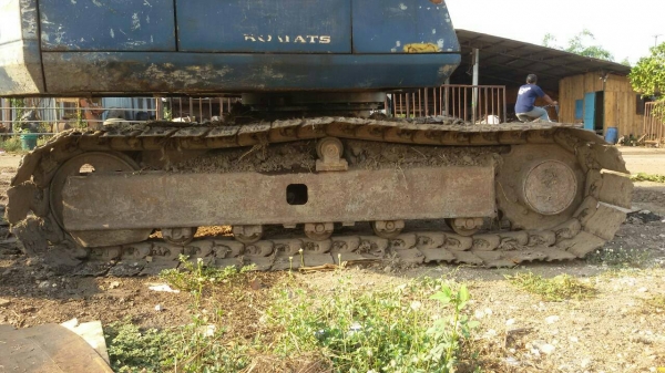 ขาย KOMATSU PC60 -5 สภาพสวยพร้อมใช้ ติดต่อ คุณ อ๊อฟ พิจิตร 086-737-9991 ขาย KOMATSU PC60 -5 สภาพสวยพร้อมใช้ ติดต่อ คุณ อ๊อฟ พิจิตร 086-737-9991