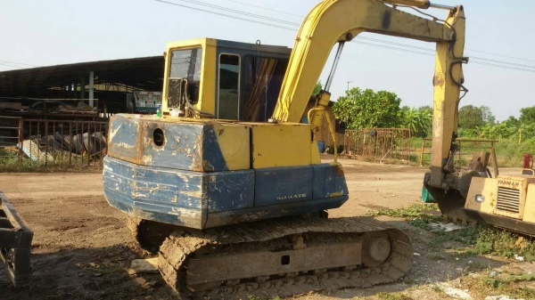 ขาย KOMATSU PC60 -5 สภาพสวยพร้อมใช้ ติดต่อ คุณ อ๊อฟ พิจิตร 086-737-9991 ขาย KOMATSU PC60 -5 สภาพสวยพร้อมใช้ ติดต่อ คุณ อ๊อฟ พิจิตร 086-737-9991