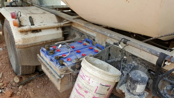 ขาย แพนท์ปูนครบชุด พร้อมรถโม่ปูน 4 คิว HINO S500 ปี 57 ไม่แยกขายนะครับ แพนท์ปูนพร้อมติดตั้งให้ใช้งานได้ ถังไซโล 75 ตัน ให้เลยครับ ราคาต่อรองได้ ขาย แพนท์ปูนครบชุด พร้อมรถโม่ปูน 4 คิว HINO S500 ปี 57 ไม่แยกขายนะครับ แพนท์ปูนพร้อมติดตั้งให้ใช้งานได้ ถังไซโล 75 ตัน ให้เลยครับ ราคาต่อรองได้