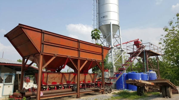 ขาย แพนท์ปูนครบชุด พร้อมรถโม่ปูน 4 คิว HINO S500 ปี 57 ไม่แยกขายนะครับ แพนท์ปูนพร้อมติดตั้งให้ใช้งานได้ ถังไซโล 75 ตัน ให้เลยครับ ราคาต่อรองได้ ขาย แพนท์ปูนครบชุด พร้อมรถโม่ปูน 4 คิว HINO S500 ปี 57 ไม่แยกขายนะครับ แพนท์ปูนพร้อมติดตั้งให้ใช้งานได้ ถังไซโล 75 ตัน ให้เลยครับ ราคาต่อรองได้