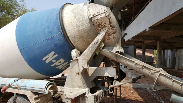 ขาย แพนท์ปูนครบชุด พร้อมรถโม่ปูน 4 คิว HINO S500 ปี 57 ไม่แยกขายนะครับ แพนท์ปูนพร้อมติดตั้งให้ใช้งานได้ ถังไซโล 75 ตัน ให้เลยครับ ราคาต่อรองได้ ขาย แพนท์ปูนครบชุด พร้อมรถโม่ปูน 4 คิว HINO S500 ปี 57 ไม่แยกขายนะครับ แพนท์ปูนพร้อมติดตั้งให้ใช้งานได้ ถังไซโล 75 ตัน ให้เลยครับ ราคาต่อรองได้