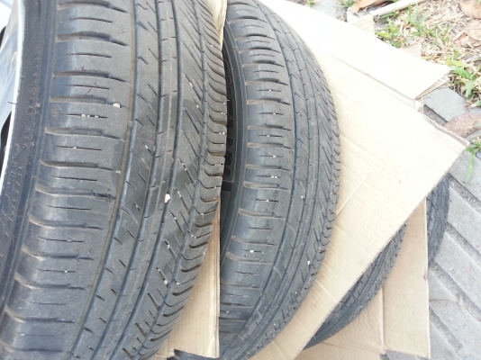 ล้อเดิมวีออสพร้อมยาง