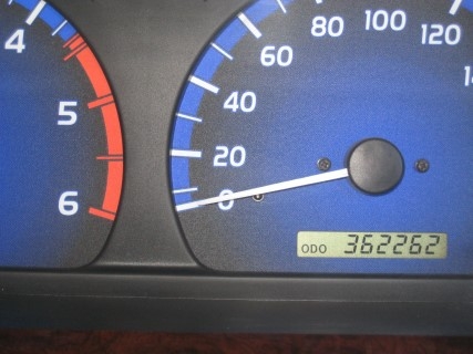 "Toyota Sport Curiser 4DR MT 2.5 4WD ปี2004