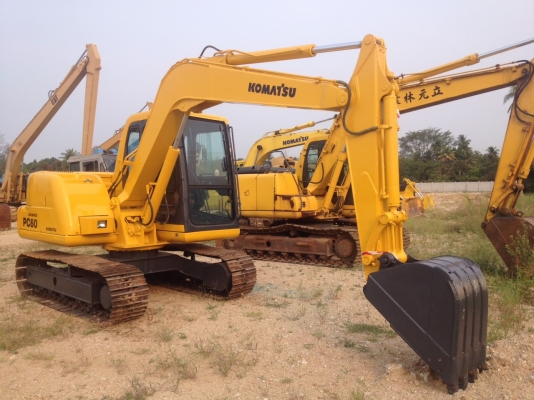 รถขุด KOMATSU PC60-7