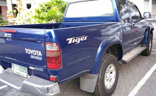 2003 TOYOTA HILUX TIGER 2.5 E PRERUNNER XTRA CAB D4D สีน้ำเงิน เกียร์ออโต้ เลขไมล์ 200,000 km