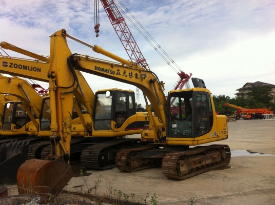 รถขุด KOMATSU PC120-6E รถขุด KOMATSU PC120-6E