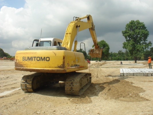 รถขุด SUMITOMO SH200 Z3 รถขุด SUMITOMO SH200 Z3