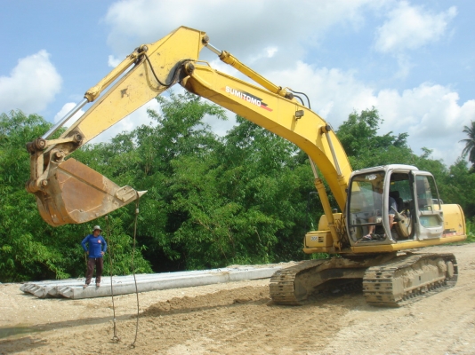 รถขุด SUMITOMO	SH200 Z3