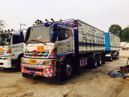 ขายรถพ่วง Hino เครื่อง 344 แรง ปลายปี 56 ไมล์ 145,xxx กระบะดัมพ์แม่ลูกอู่แสงเทเลอร์บ้านโป่ง ลูก 3 เพลาแท้ ยางเต็ม ภายในสวย ไร้ที่ติ รถสวยพร้อมใช้งาน