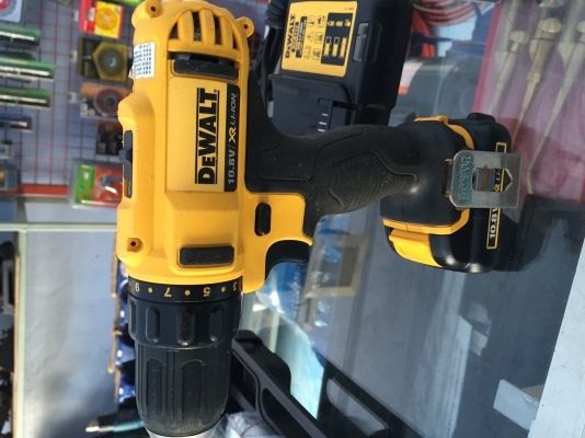 ขาย สว่านแบต DEWALT มือสอง สภาพสวยครับ