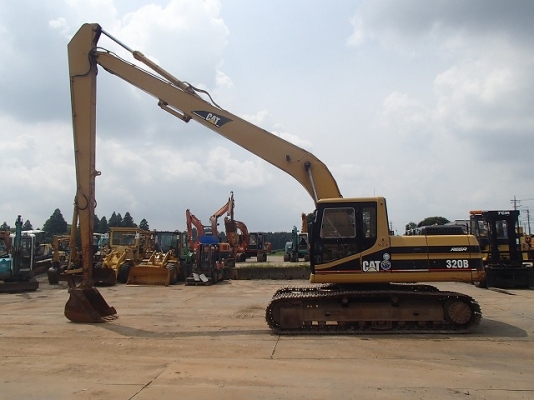 รถขุด CAT 330B รถขุด CAT 330B