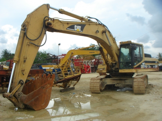 รถขุด CAT	330B