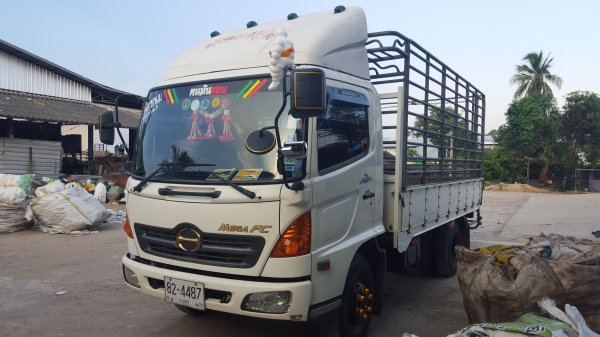 ขายเมก้า175 รถสวยเดิมบางทุกชิ้นยาว4.30 ยางเรเดียลใหม่6เส้น