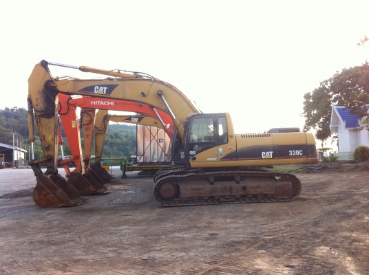 CAT	330CL