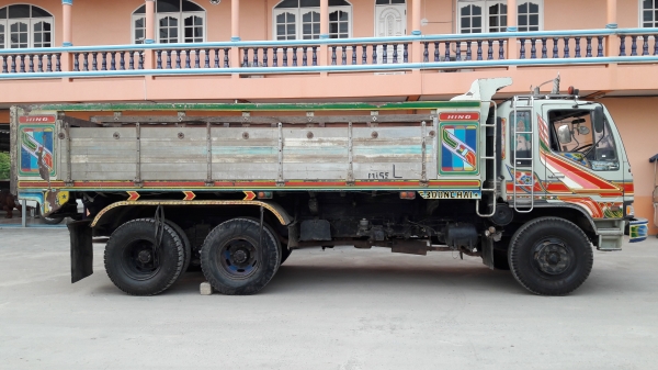 Hino 3H ดั้ม-อลูมิเนียม เครื่อง JO8C 240 แรงม้า เครื่องดีคัสซีสวย สภาพพร้อมใช้ Hino 3H ดั้ม-อลูมิเนียม เครื่อง JO8C 240 แรงม้า เครื่องดีคัสซีสวย สภาพพร้อมใช้