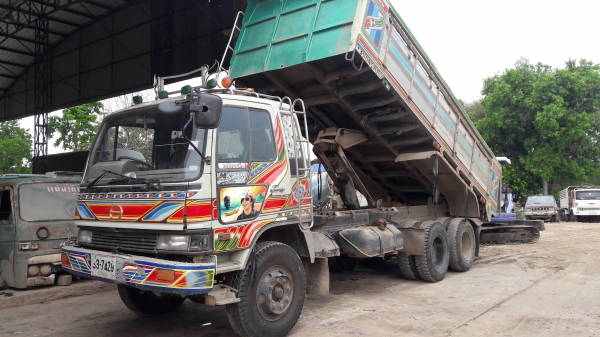 Hino 3H ดั้ม-อลูมิเนียม เครื่อง JO8C 240 แรงม้า เครื่องดีคัสซีสวย สภาพพร้อมใช้ Hino 3H ดั้ม-อลูมิเนียม เครื่อง JO8C 240 แรงม้า เครื่องดีคัสซีสวย สภาพพร้อมใช้