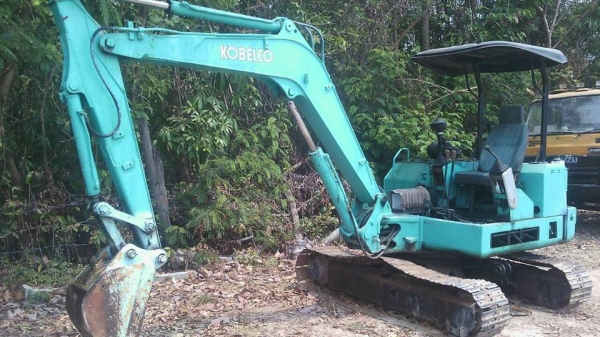ขายแบคโคเล็ก KOBELCO SK40-5 รถสวยสภาพดี สนใจโทร 090-8588220คุณนะ 093-3258446คุณบิว หรือเข้าดูสินค้าอื่นๆได้ที่ www.truck.in.th/498 หรือเพจFacebook ณรงค์ ซื้อขายรถมือสอง (เว็บไซต์ส่วนตัว) หรือFacebook คุณนะ รถบรรทุก ขายแบคโคเล็ก KOBELCO SK40-5 รถสวยสภาพดี สนใจโทร 090-8588220คุณนะ 093-3258446คุณบิว หรือเข้าดูสินค้าอื่นๆได้ที่ www.truck.in.th/498 หรือเพจFacebook ณรงค์ ซื้อขายรถมือสอง (เว็บไซต์ส่วนตัว) หรือFacebook คุณนะ รถบรรทุก