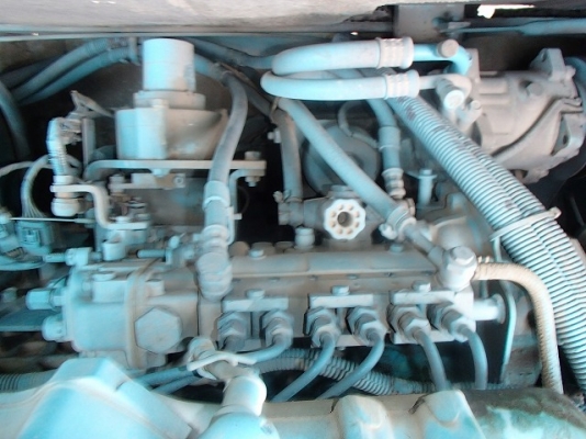 รถขุด KOBELCO SK200-2 รถขุด KOBELCO SK200-2