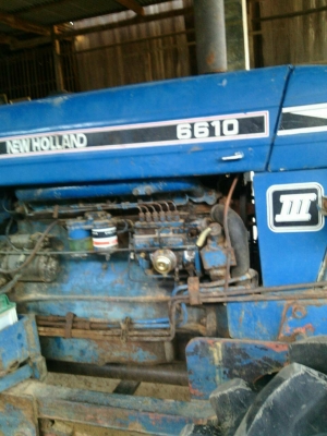 330000รถไถฟอร์ด6610 2เพลาเครื่องดีพร้อมใช้เกียร์4ถอนนอกนั้นดีหมดเอกสารพร้อม