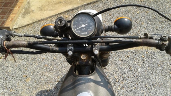 ขาย DT100 ออกใบซื้อขายแถมเล่มอีกคันให้เครื่องดีคันสตารืทคันเกียร์โครงไม่เชื่อมเหมาะสำหรับนักปั้น ขาย 8900 บาท ขาย DT100 ออกใบซื้อขายแถมเล่มอีกคันให้เครื่องดีคันสตารืทคันเกียร์โครงไม่เชื่อมเหมาะสำหรับนักปั้น ขาย 8900 บาท