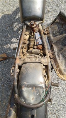 ขาย DT100 ออกใบซื้อขายแถมเล่มอีกคันให้เครื่องดีคันสตารืทคันเกียร์โครงไม่เชื่อมเหมาะสำหรับนักปั้น ขาย 8900 บาท ขาย DT100 ออกใบซื้อขายแถมเล่มอีกคันให้เครื่องดีคันสตารืทคันเกียร์โครงไม่เชื่อมเหมาะสำหรับนักปั้น ขาย 8900 บาท