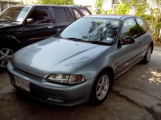 Civic3ประตู