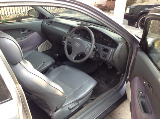 Civic3ประตู