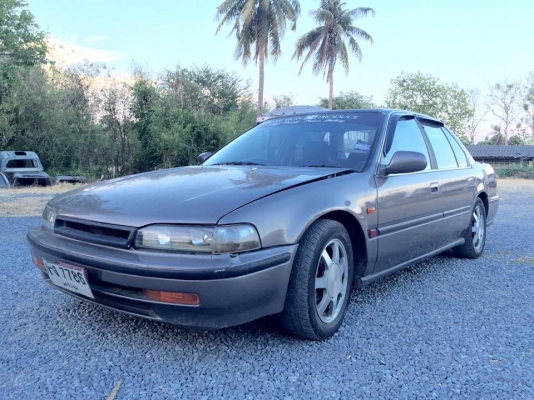 ขาย HONDA ACCORD เครื่อง 2.2 โฉม ตาเพชร ปี 1993 - 2536 ขายตามสภาพเลยครับ ติดแก็ส LPG กระจกไฟฟ้า พวงมาลัยเพาเวอร์