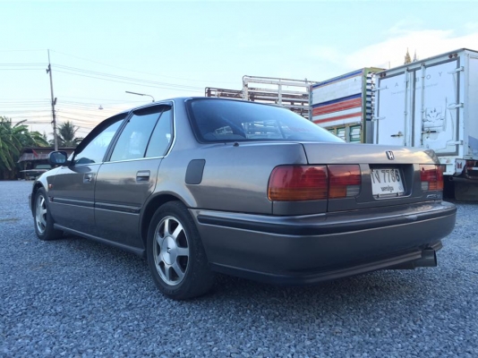 ขาย HONDA ACCORD เครื่อง 2.2 โฉม ตาเพชร ปี 1993 - 2536 ขายตามสภาพเลยครับ ติดแก็ส LPG กระจกไฟฟ้า พวงมาลัยเพาเวอร์