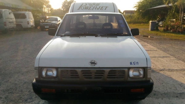 กระบะนิสสัน big m.. กระบะนิสสัน big m..