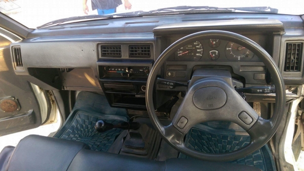 กระบะนิสสัน big m.. กระบะนิสสัน big m..