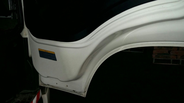 รถฮีโน่ 10 ล้อ หัวลาก FM1A  344 แรงม้า. ปี 56. ( รถวิ่ง 3xx,xxx กม. ) , ( ขาย เฉพาะแม่. )  ,  มีขาย 2 คัน.      สนใจติดต่อ  081 - 6079515