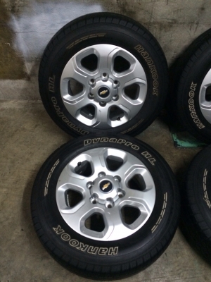 แม็ก Chevrolet Colorado พร้อมยาง 215-65-16 แม็ก Chevrolet Colorado พร้อมยาง 215-65-16