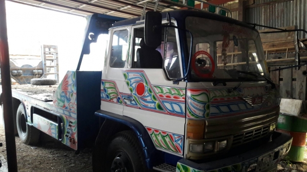 ขาย รถเกี่ยว + รถสิบล้อ  รถเกี่ยว บุญเลิศ 2012 สภาพ 80\% รถสวย พร้อมใช้  รถสิบล้อ  ฮีโน่ FM186 F18 2เพลา  เบรคทิพฟี่  ราคา 1,600,000 บาท ราคาต่อลองได้ ติดต่อ 089-0898754 จักรพันธ์