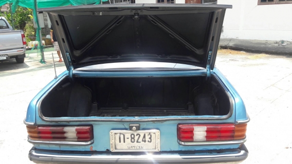 เบนซ์230eปี85เครื่องนิสสัน6สูบดีเซล2800กิ้ฟๆราคาชิว