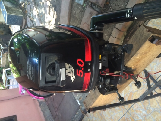 ขายเครื่องmercury5แรงfour(ไม่ติดขายเป็นอะไหล่)