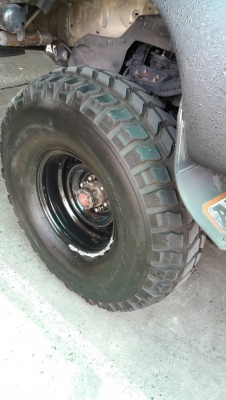 ขายยาง37ขอบ16 ของใหม่ๆเลยครับ