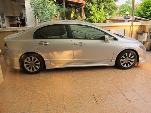 ขายรถHONDA Civic 1.8ลิตรปี2011 รถบ้านผมเอง สภาพสวยวิ่งน้อยมาก