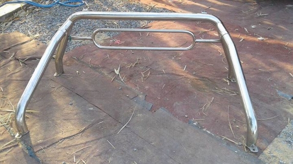 โรลบาร์สแตนเลส สภาพดี กว้าง 148 ซ.ม.